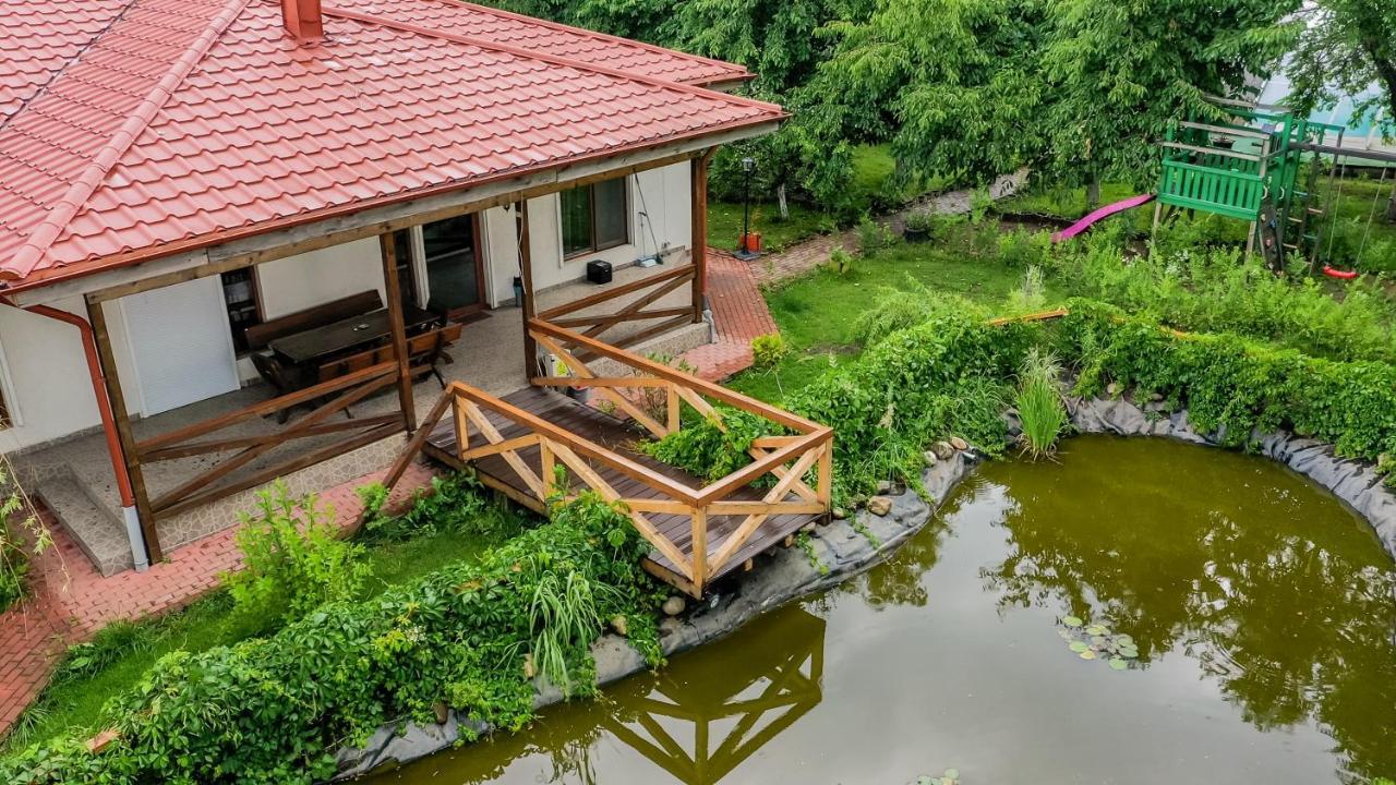 Casa Arcadia 1 Piscina,Jacuzzi, Sauna Buzău Exteriör bild